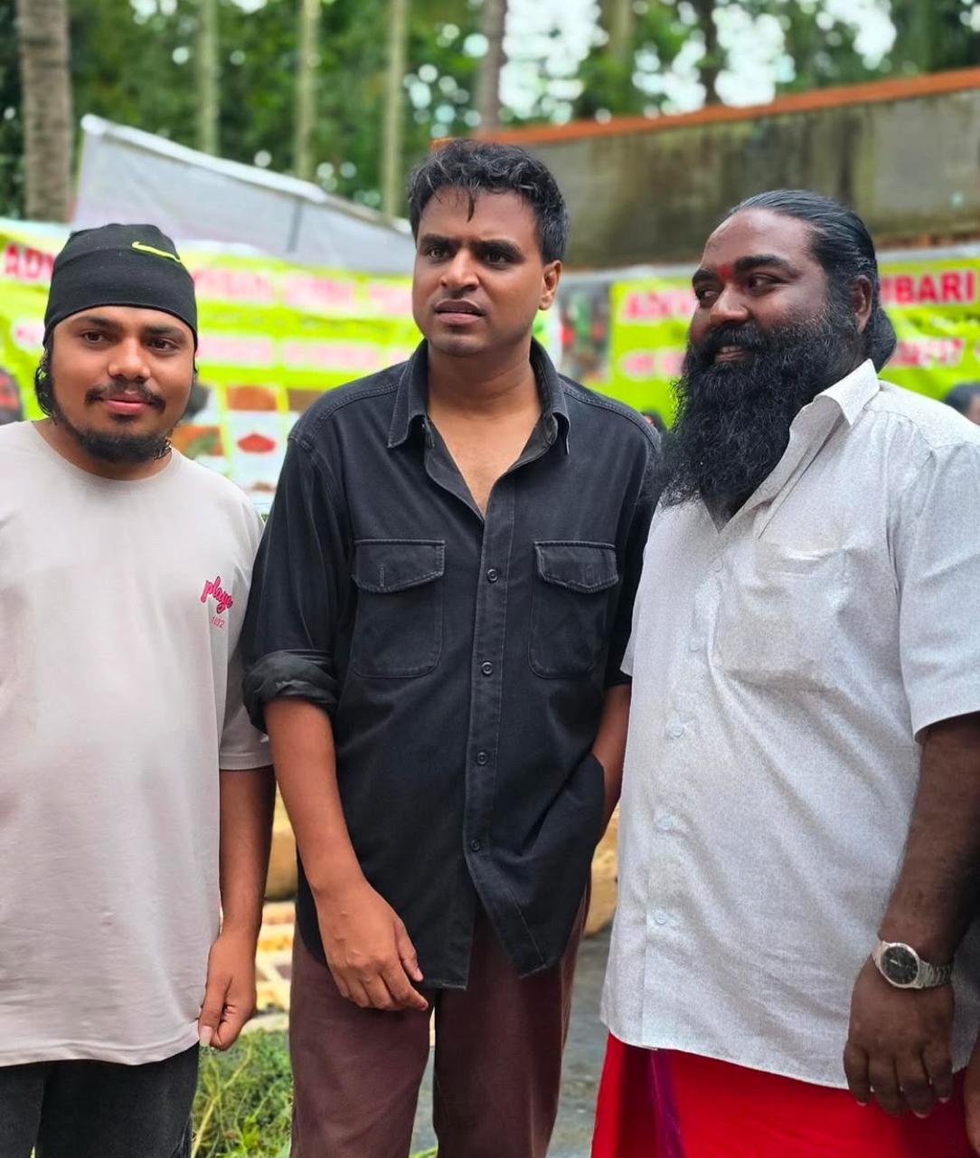 Neelambari Hakki Pikki Adivasi Hair Oil 1000ml